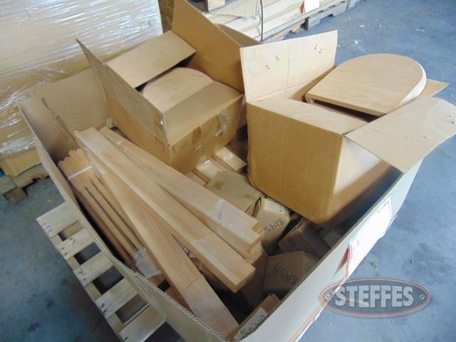 Oak stair parts_1.jpg